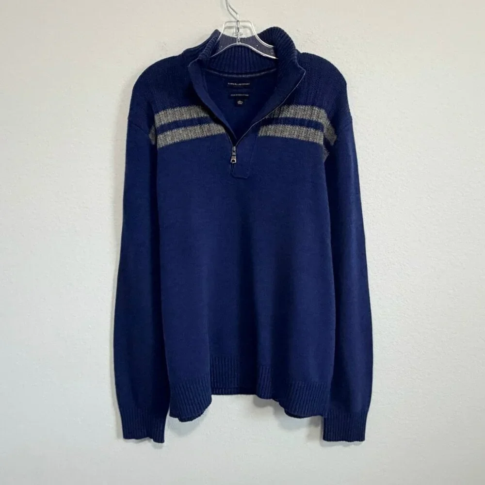 Banana Republic Wool Blend Long Sleeve 1/4 Zip Mock Neck Sweater Men's Size L.